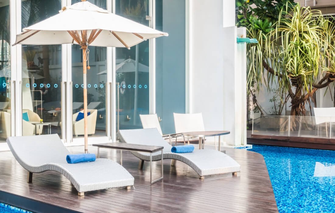 Royal London Suites